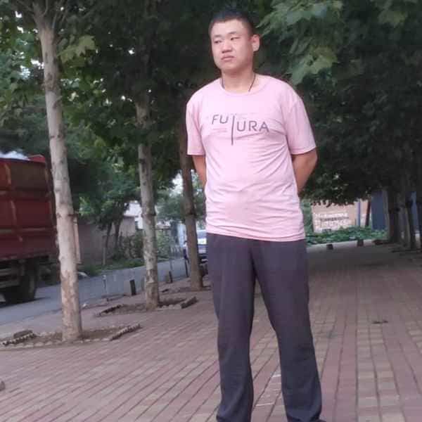 35岁岁河北单身帅哥 - 哈尔滨吉缘网