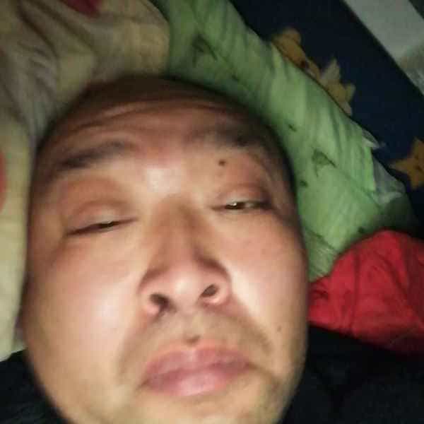 35岁岁湖北单身帅哥 - 哈尔滨吉缘网