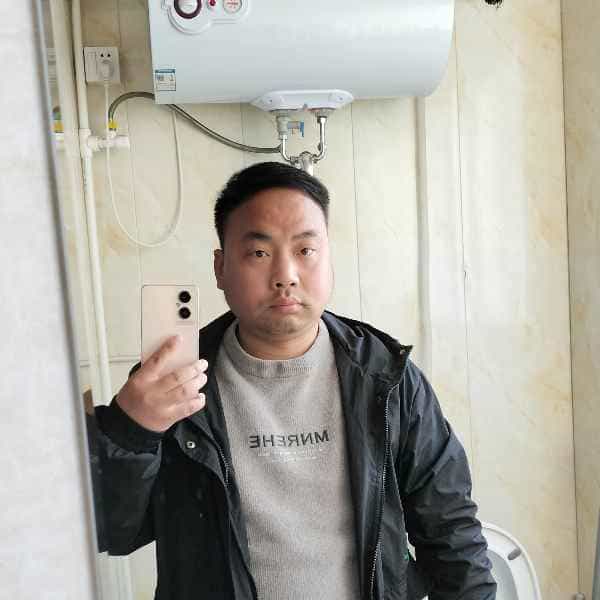 35岁岁安徽单身帅哥 - 哈尔滨吉缘网