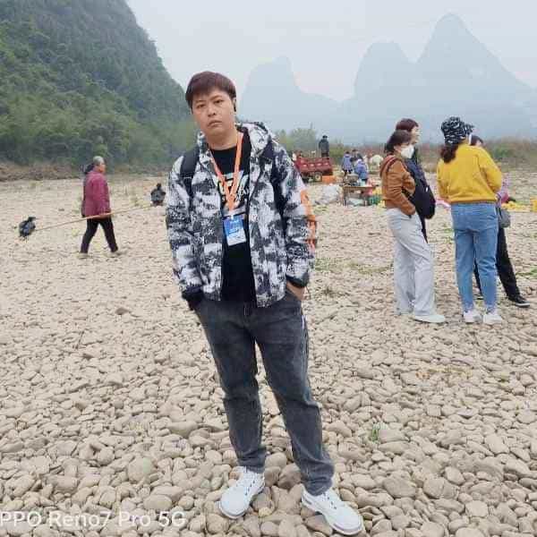 35岁岁浙江单身帅哥 - 哈尔滨吉缘网